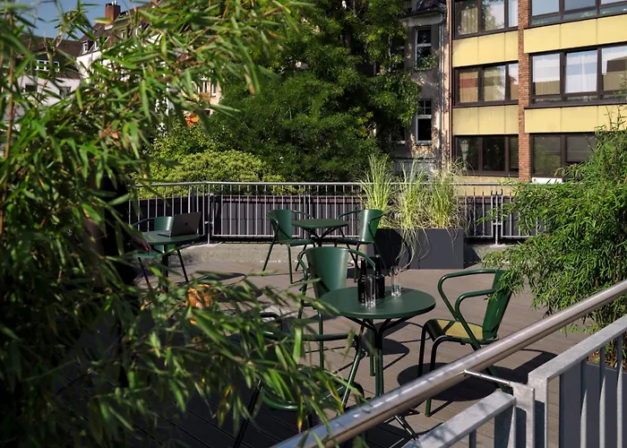 Stayery Suelz 4* Keulen