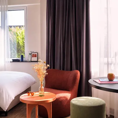 Stayery Suelz - Uni-center Hotel Keulen