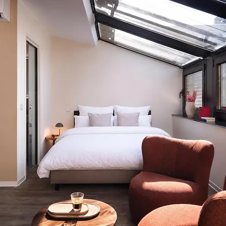 Stayery Suelz - Uni-center 4*
