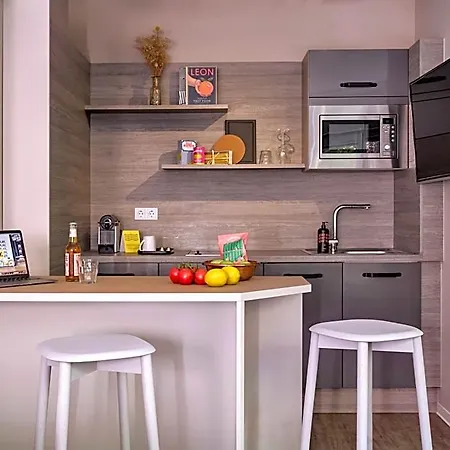 Stayery Suelz - Uni-center 4* Cologne
