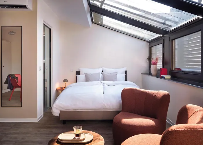 Stayery Suelz 4* Köln