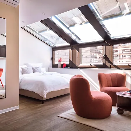 Stayery Suelz - Uni-center 4*
